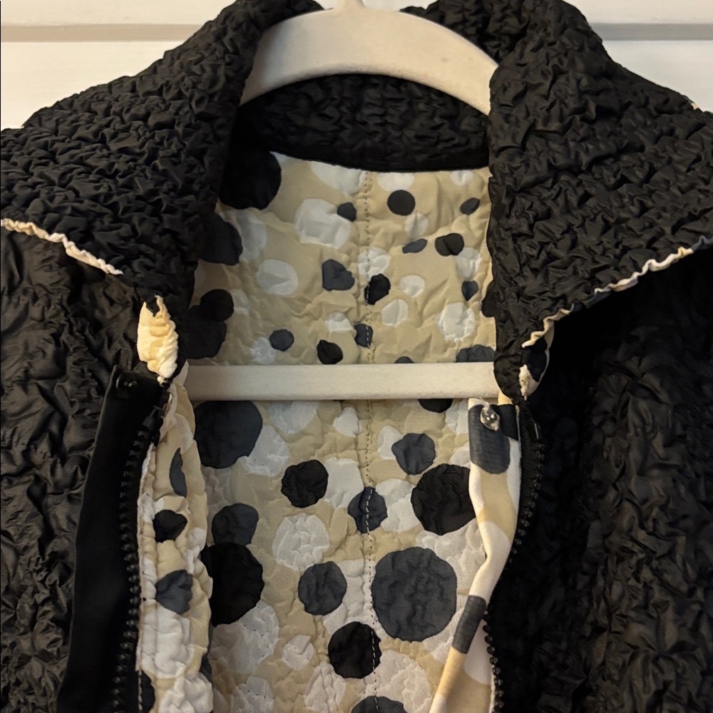 Awesome UBU reversible Black Textured Women's Jacket!!